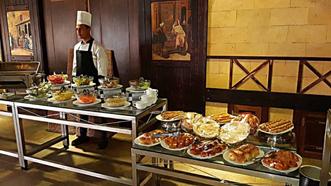 Panacea Suites Hotel Borg El Arab Extérieur photo