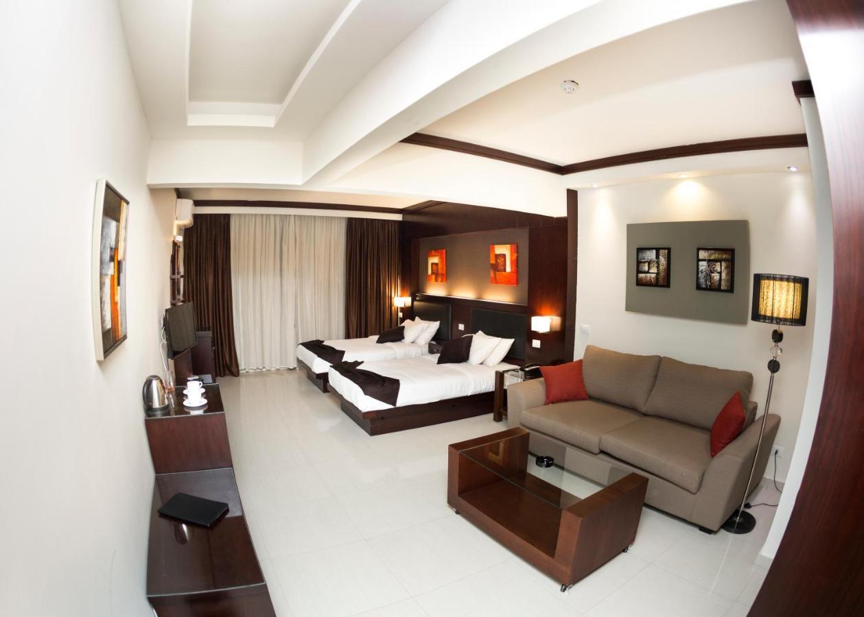 Panacea Suites Hotel Borg El Arab Extérieur photo