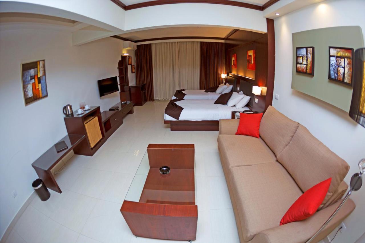 Panacea Suites Hotel Borg El Arab Extérieur photo