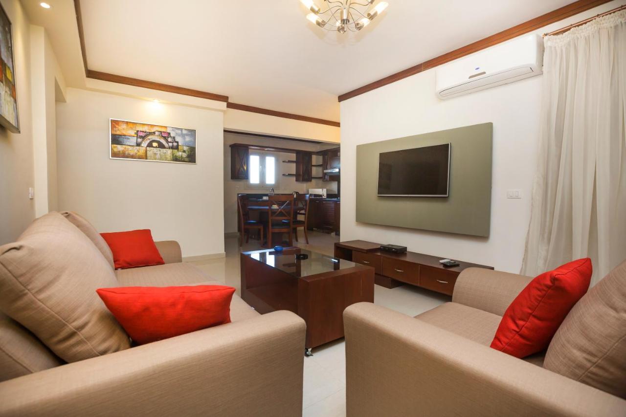 Panacea Suites Hotel Borg El Arab Extérieur photo